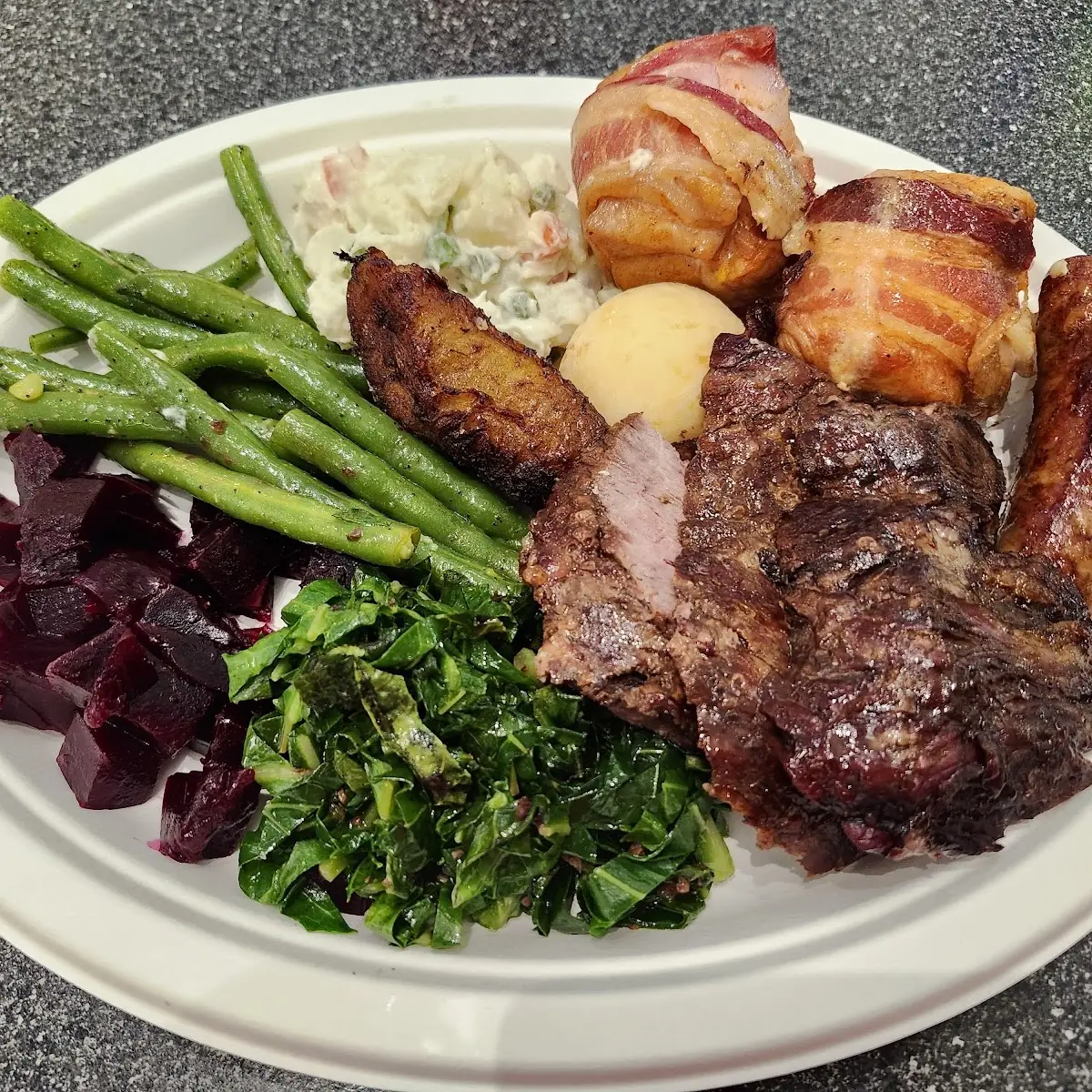 BBQ Meats 2 Cold Dishes 2 Hot Dishes