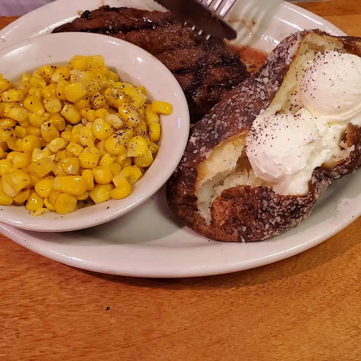Buttered Corn House Salad Steak Fries