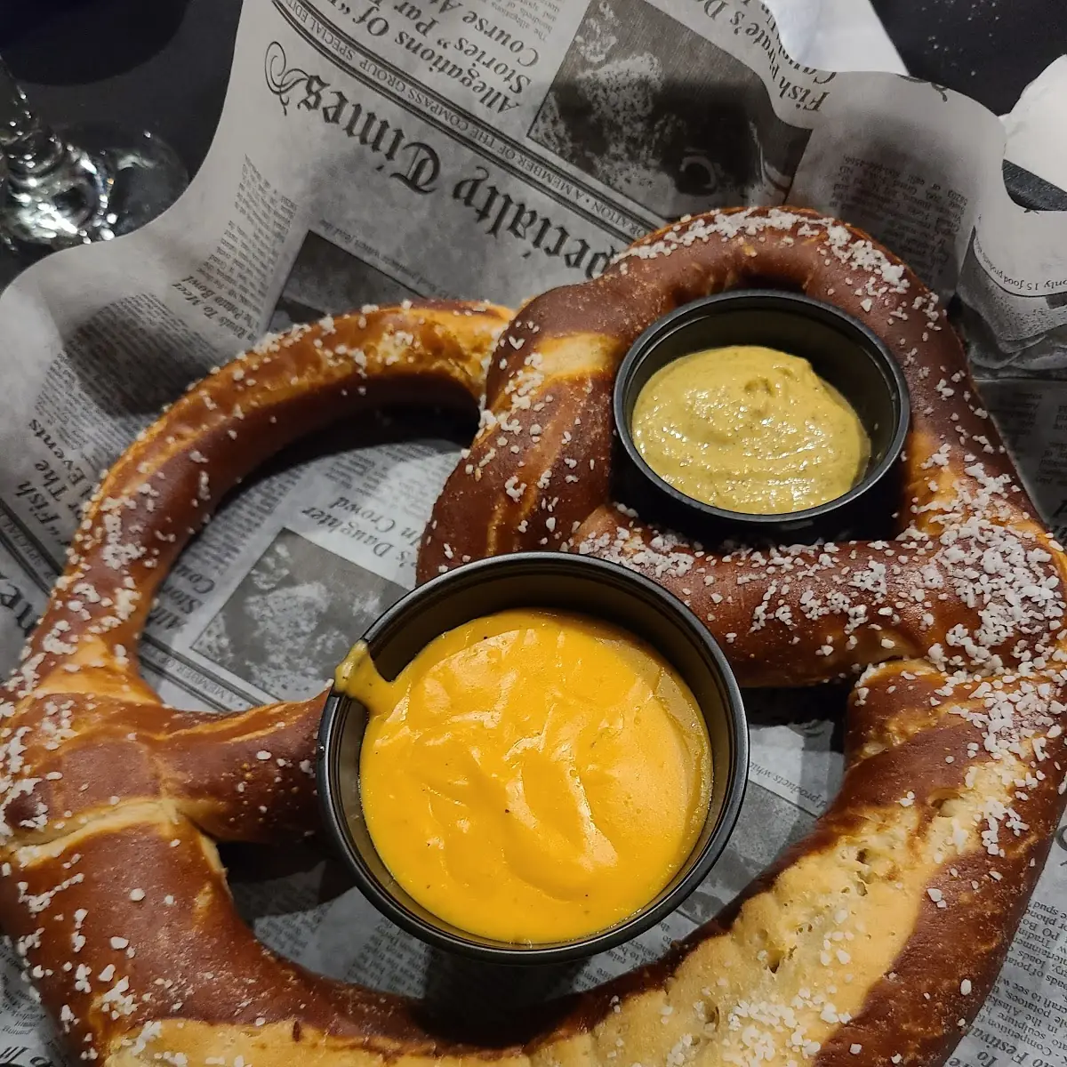 Beer Cheese & Pretzel