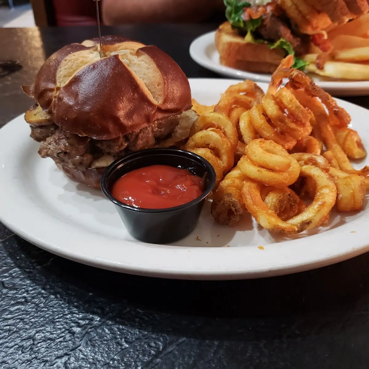 Chevalier Burger