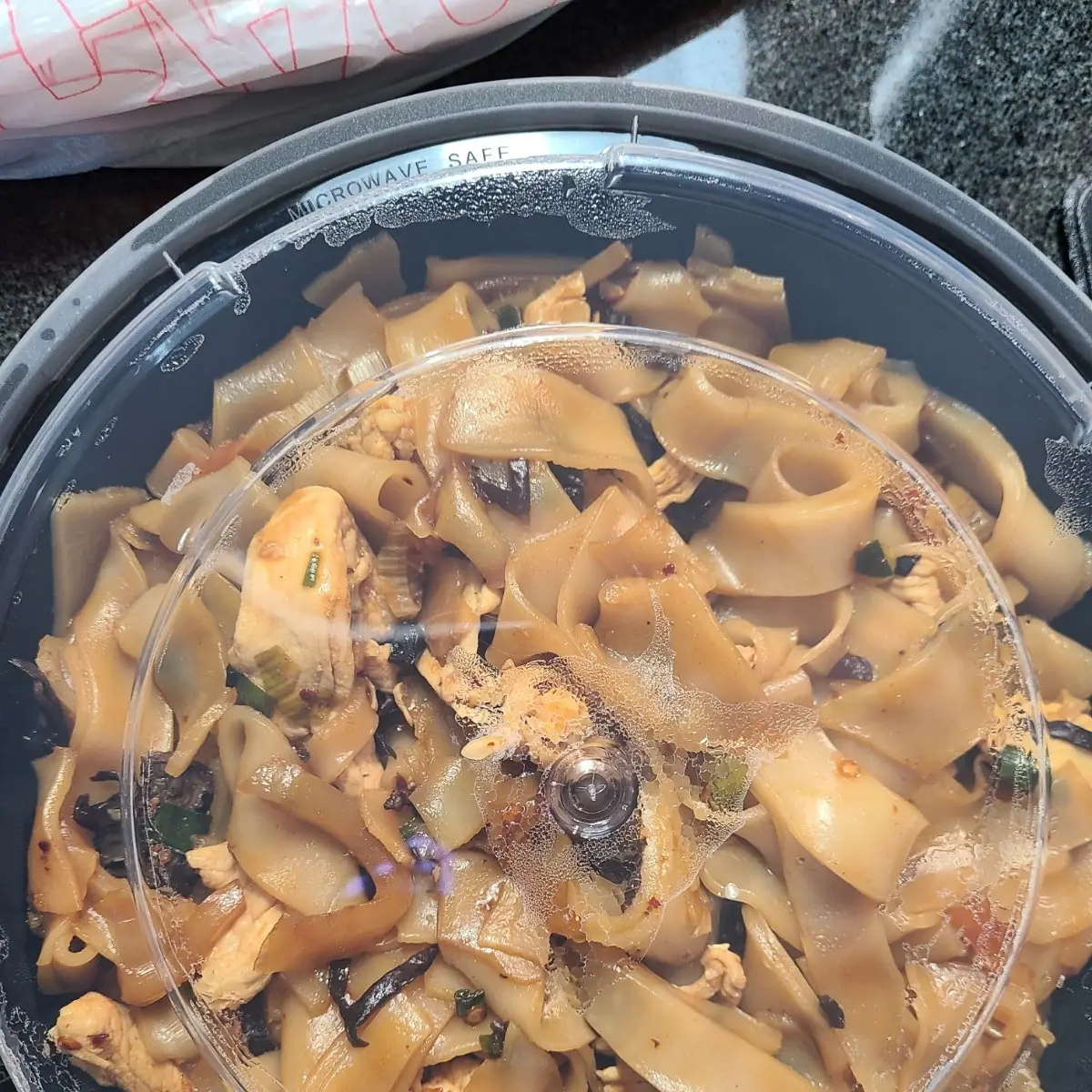 Chow Fun with Chicken