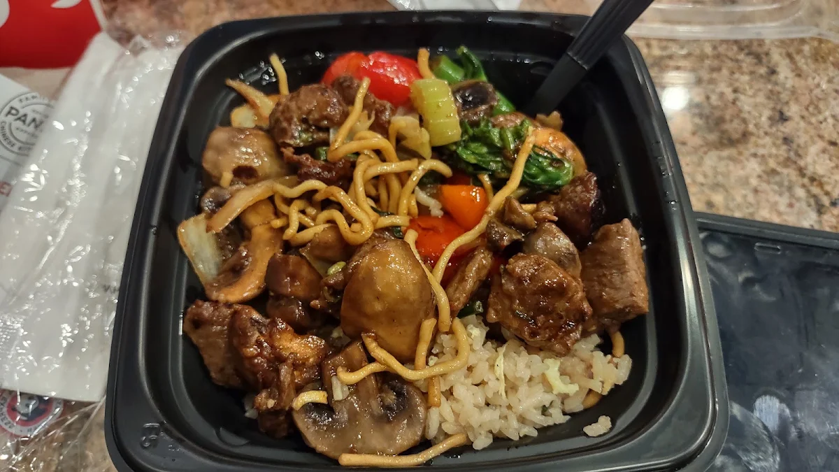 Black Pepper Steak Bowl