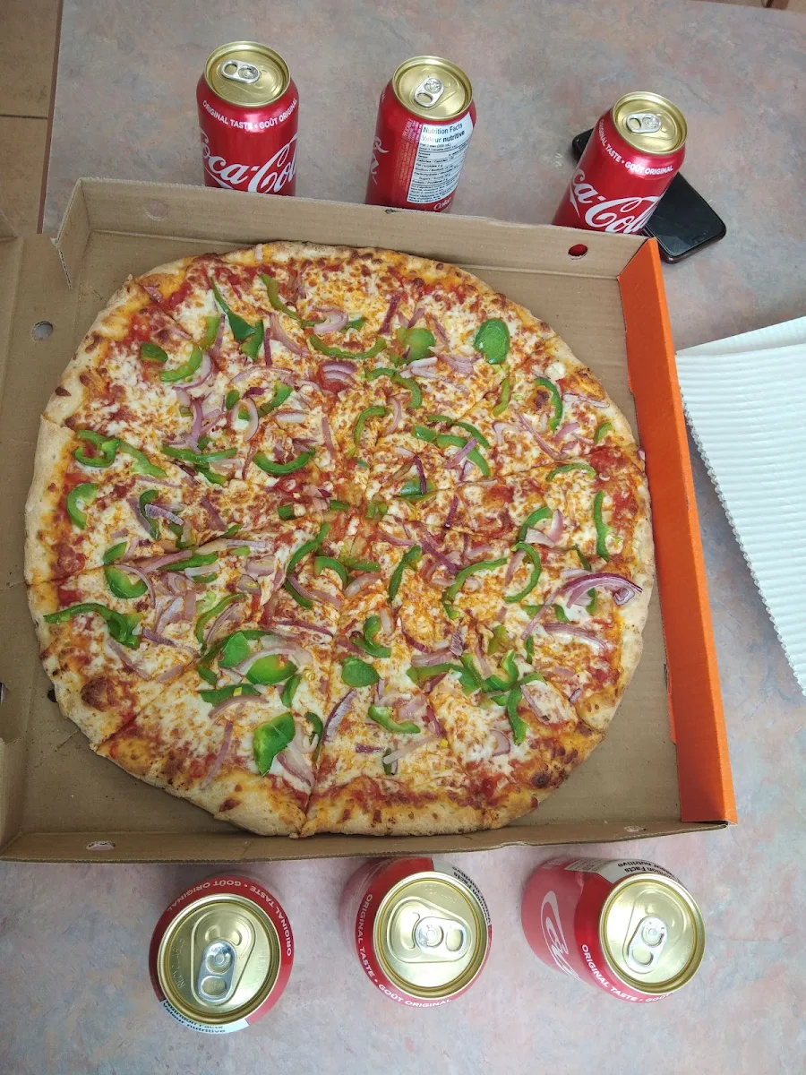 Mediterranean Vegetarian Pizza