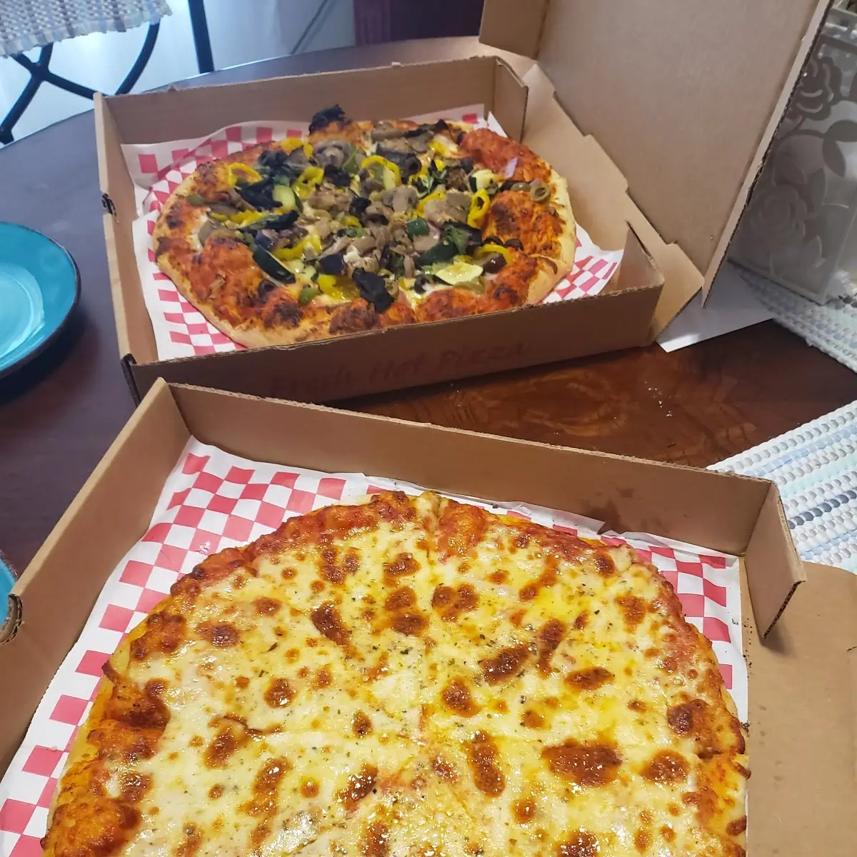 Veggie Pizza and Cheese Pizza