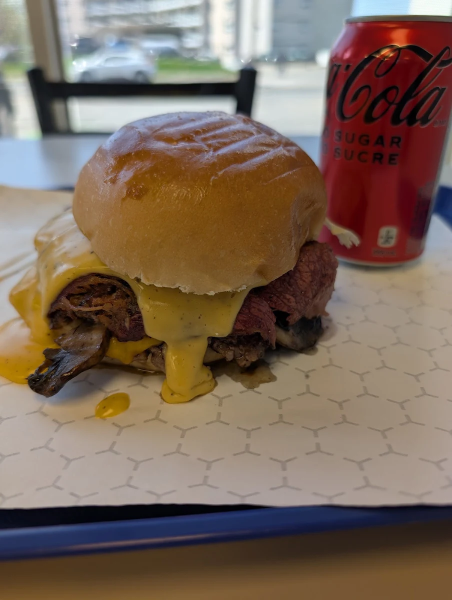 Double Mushroom Bacon Burger, Hungry Dude