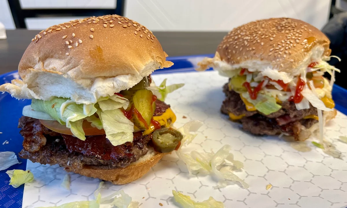 Dude Double Bacon Cheeseburger, Hungry Dude
