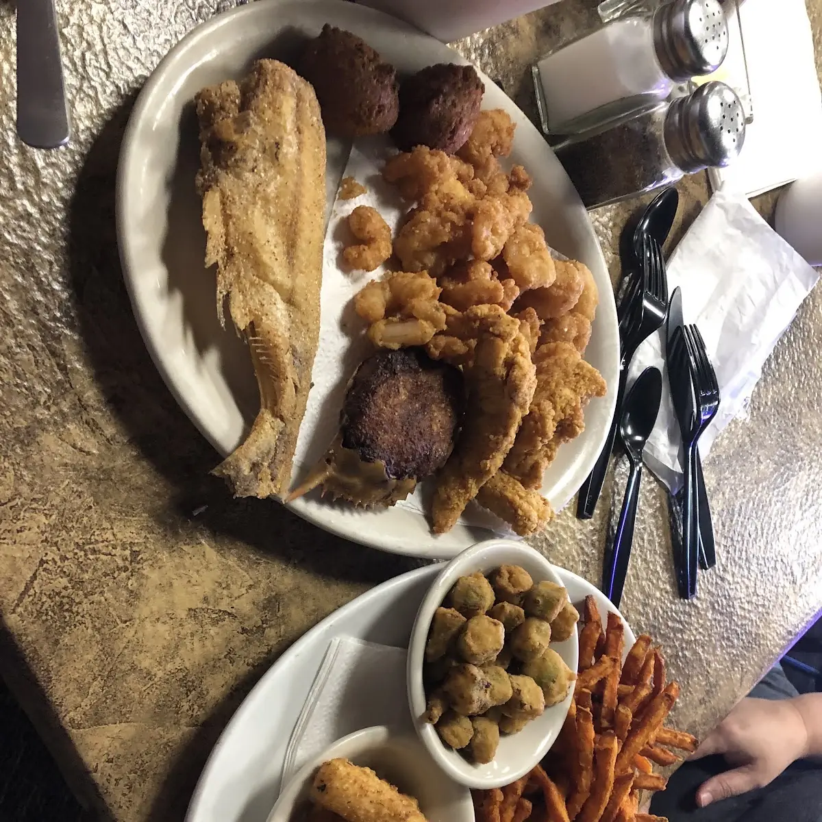 Captain's Seafood Platter
