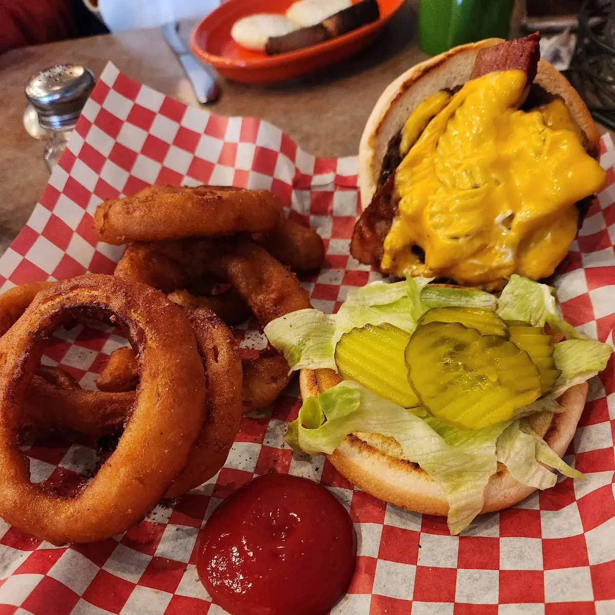 Bacon Cheeseburger