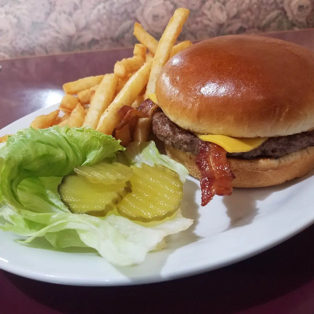 Bacon Cheeseburger