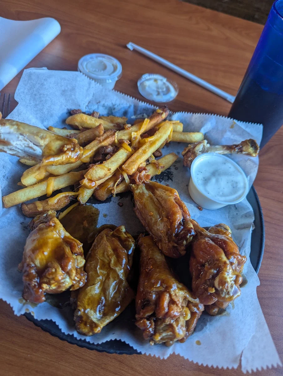 Traditional Wings & Loaded Fries