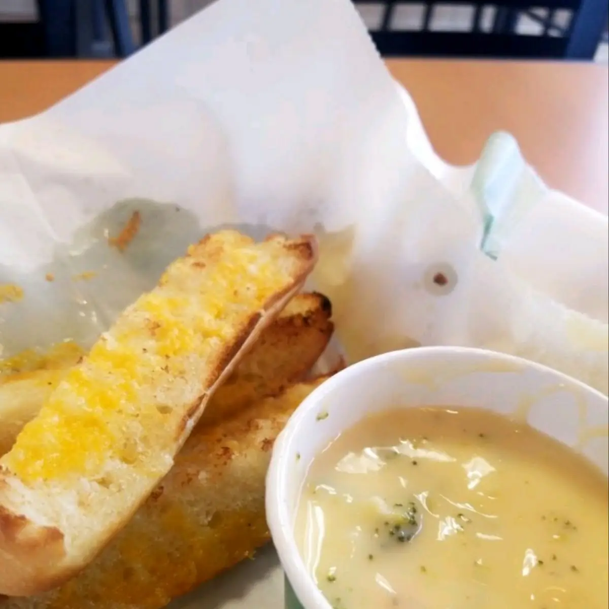 Cheesy Garlic