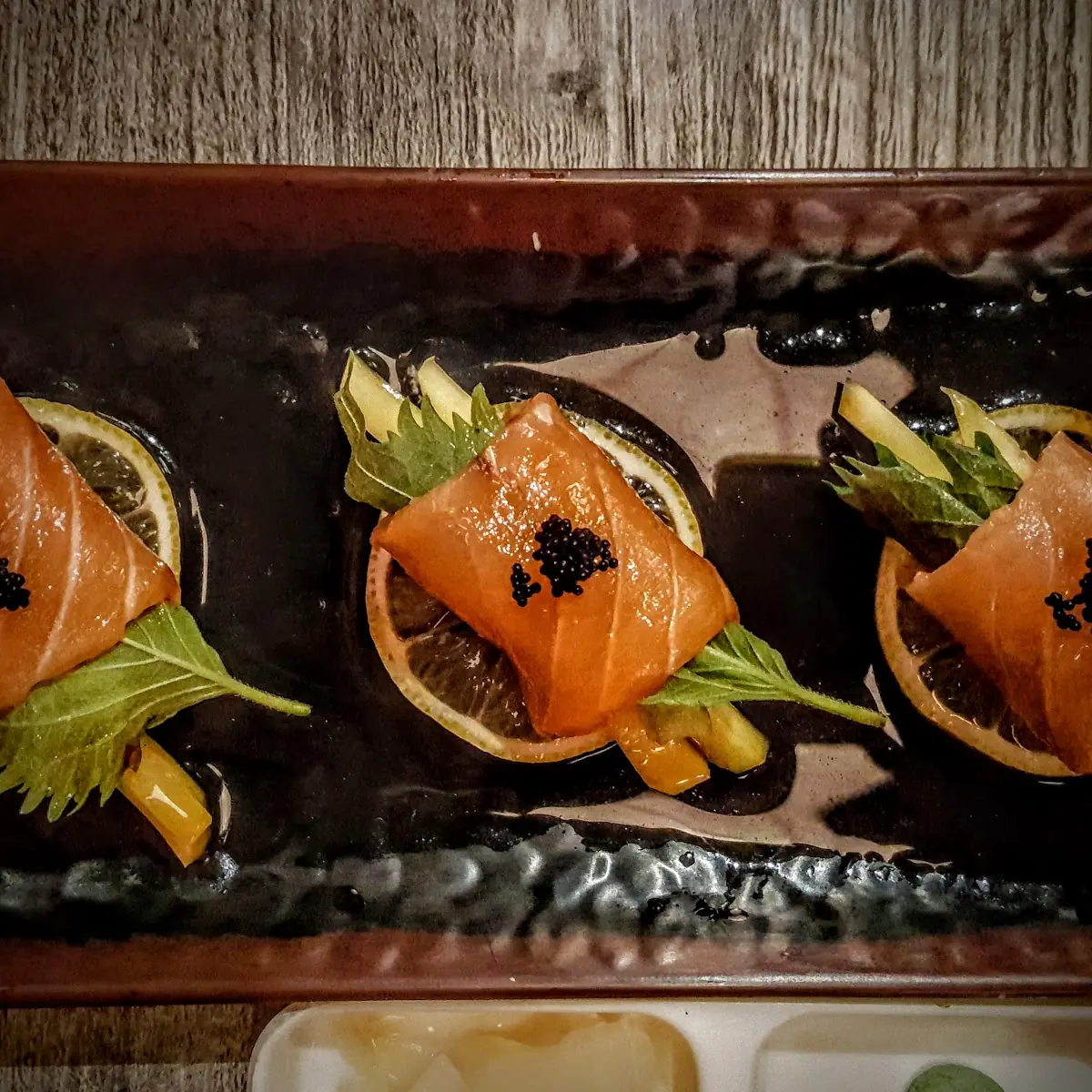 Salmon Sushi Roll