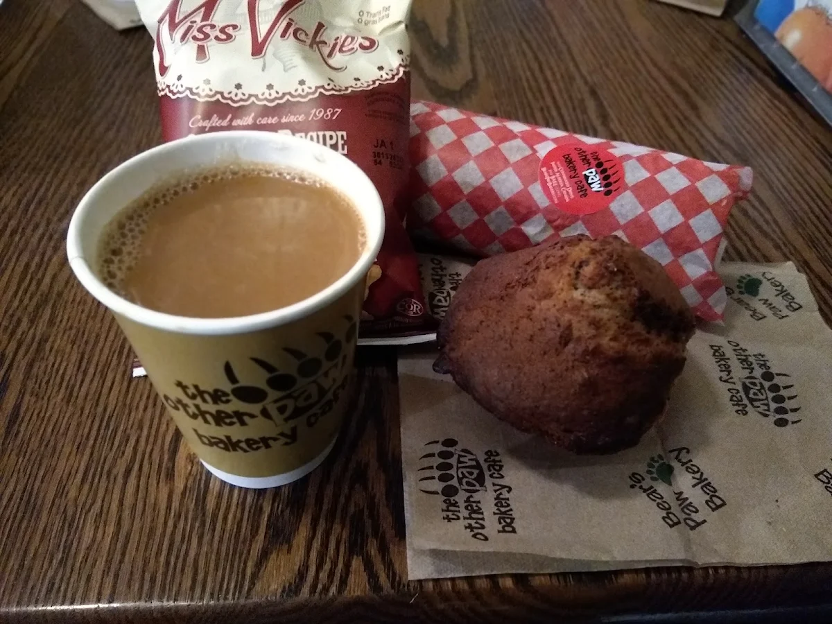 Coffee Muffin Sandwich and Chips, Lostlands Cafe
