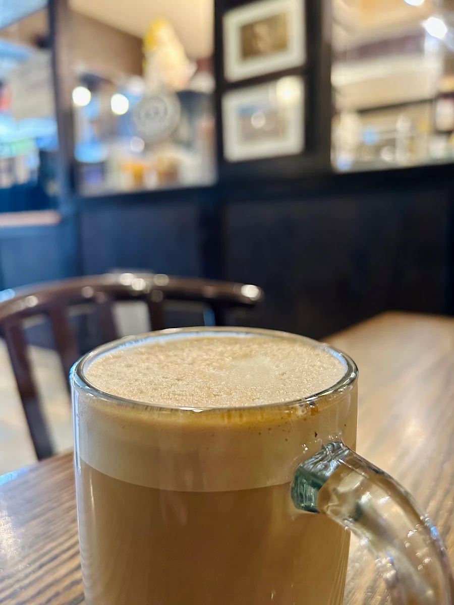 Latte Macchiato, Lostlands Cafe