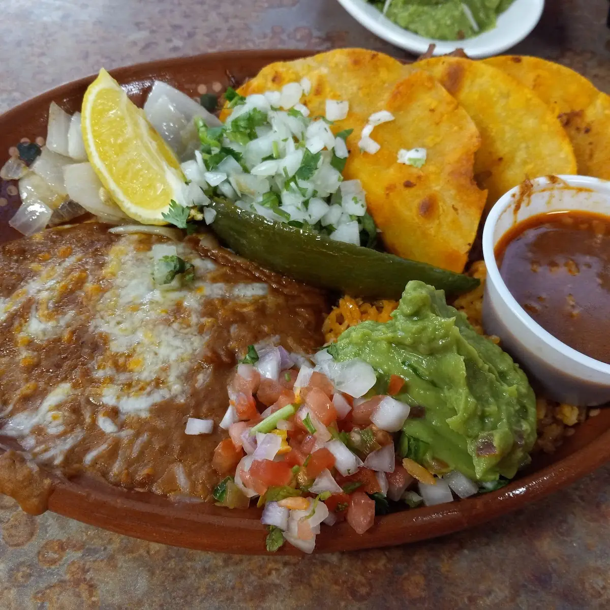 Birria Tacos De Barbacoa Plate