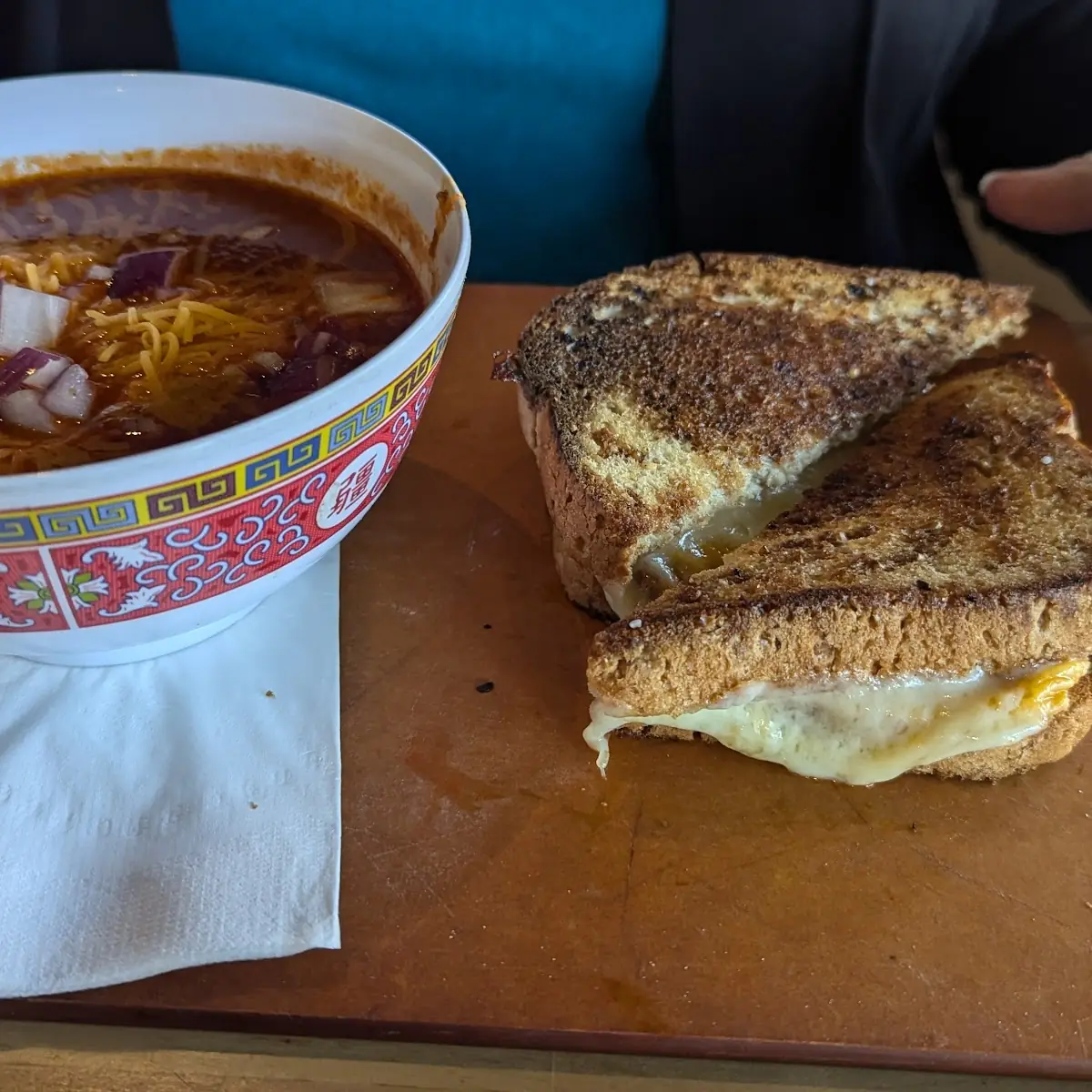 Grilled Cheese and Chilli