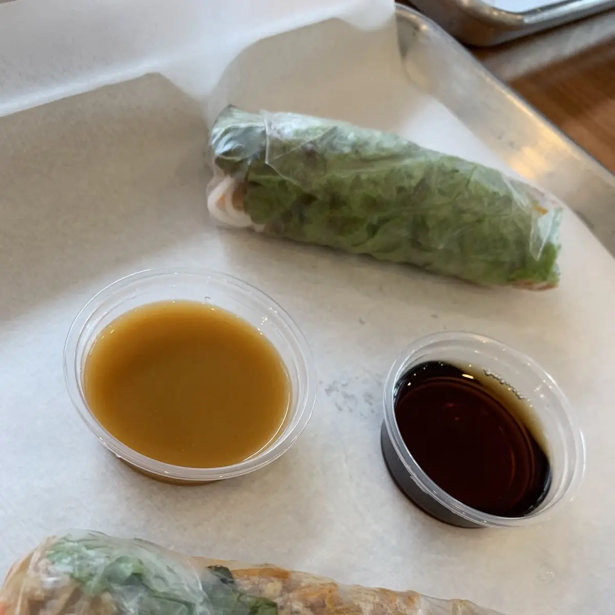 Fresh Spring Rolls with Dipping Sauce