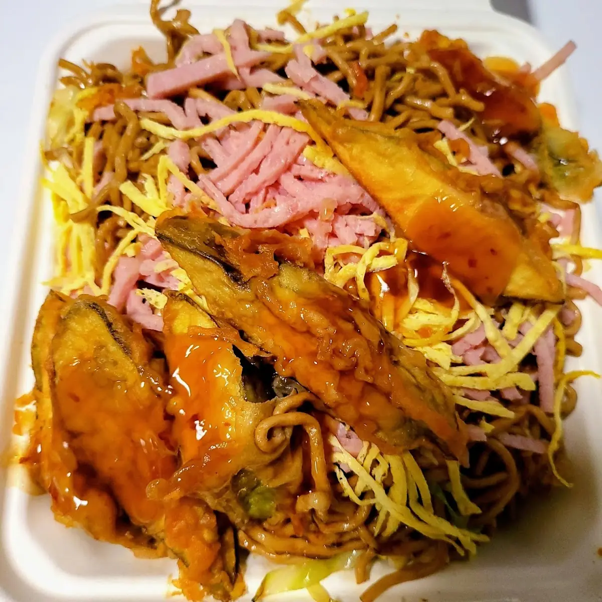 World Famous Fried Noodles Plate