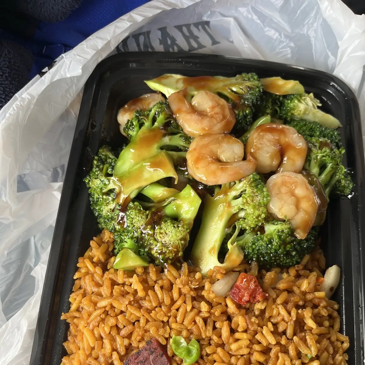 Shrimp with Broccoli Combination Platter