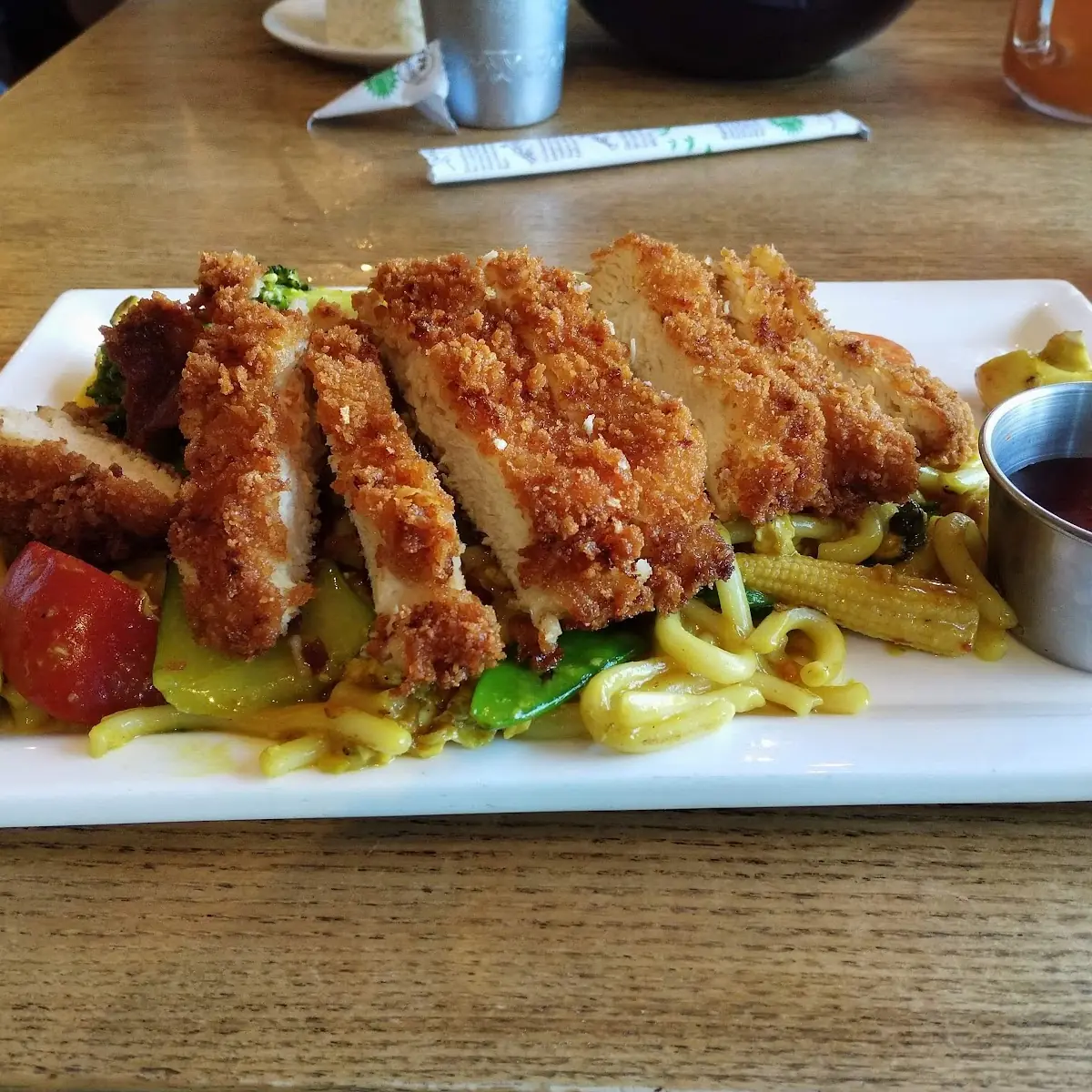 Crispy Chicken Udon in Creamy Basil Sauce