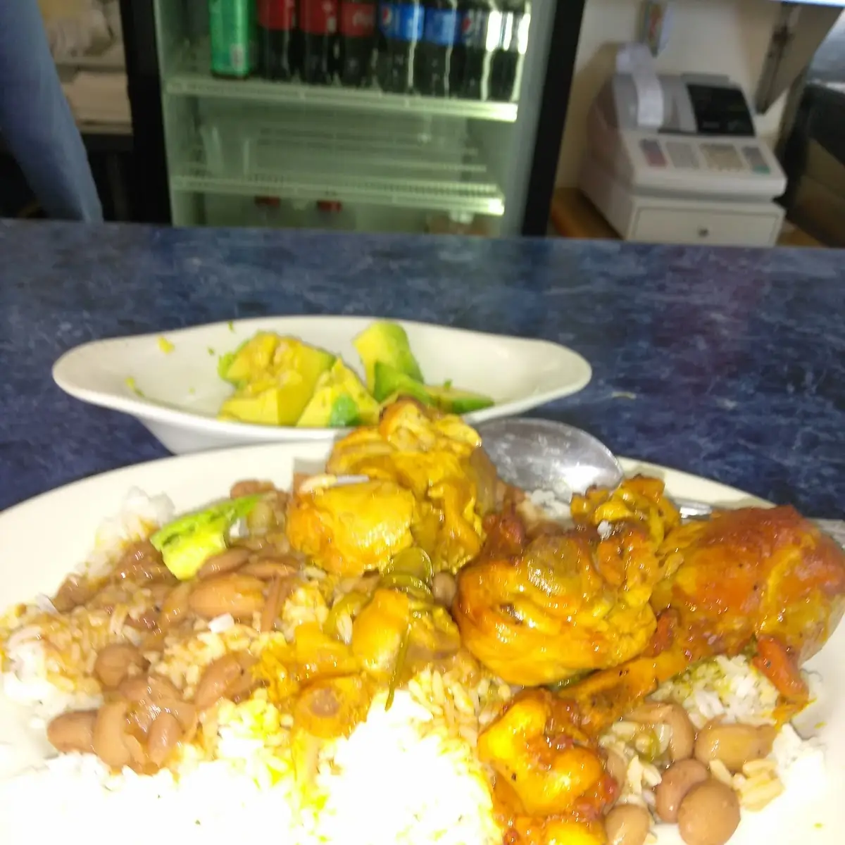 Plato De Pollo Guisado Stewed Chicken Platter