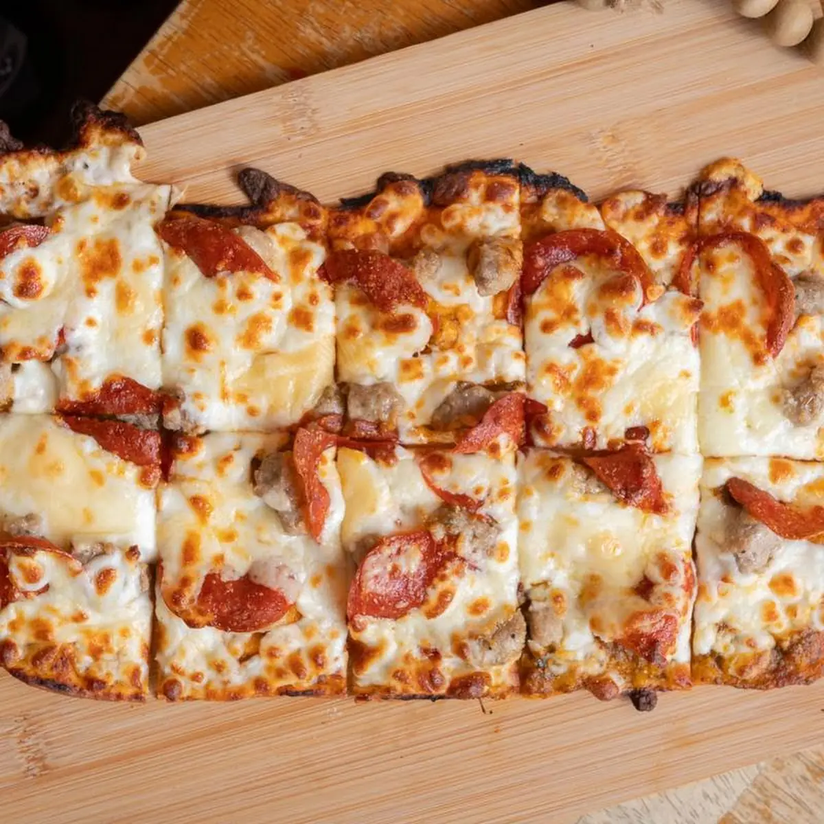 Cheese or Pepperoni Pizza