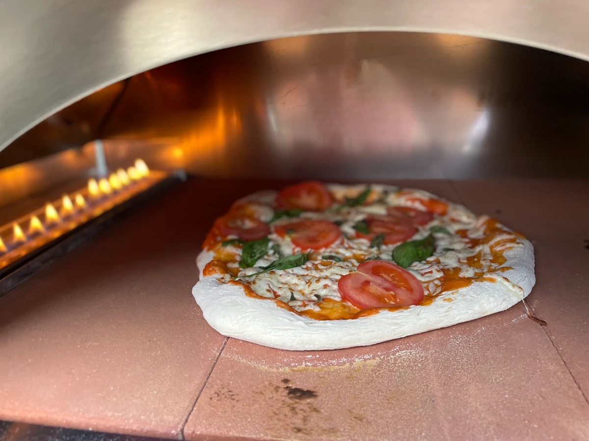 Highlights, Tomi’s pizza
