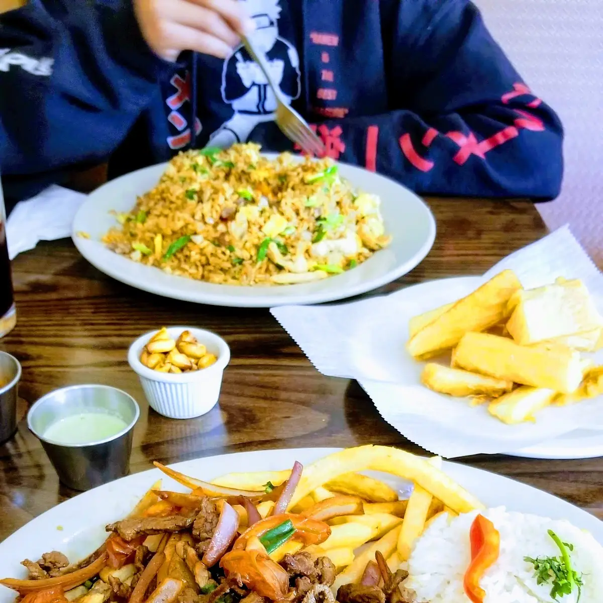 Lomo Saltado Mixto