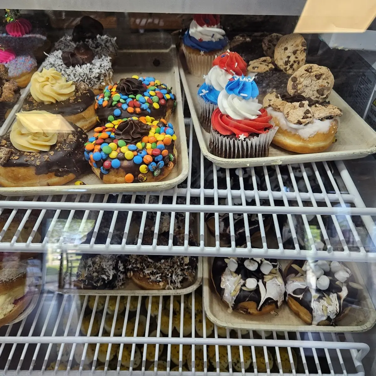 Oreo Stuffed Bagel