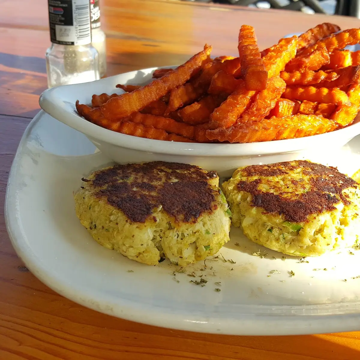 Regareamy Crab Cakes