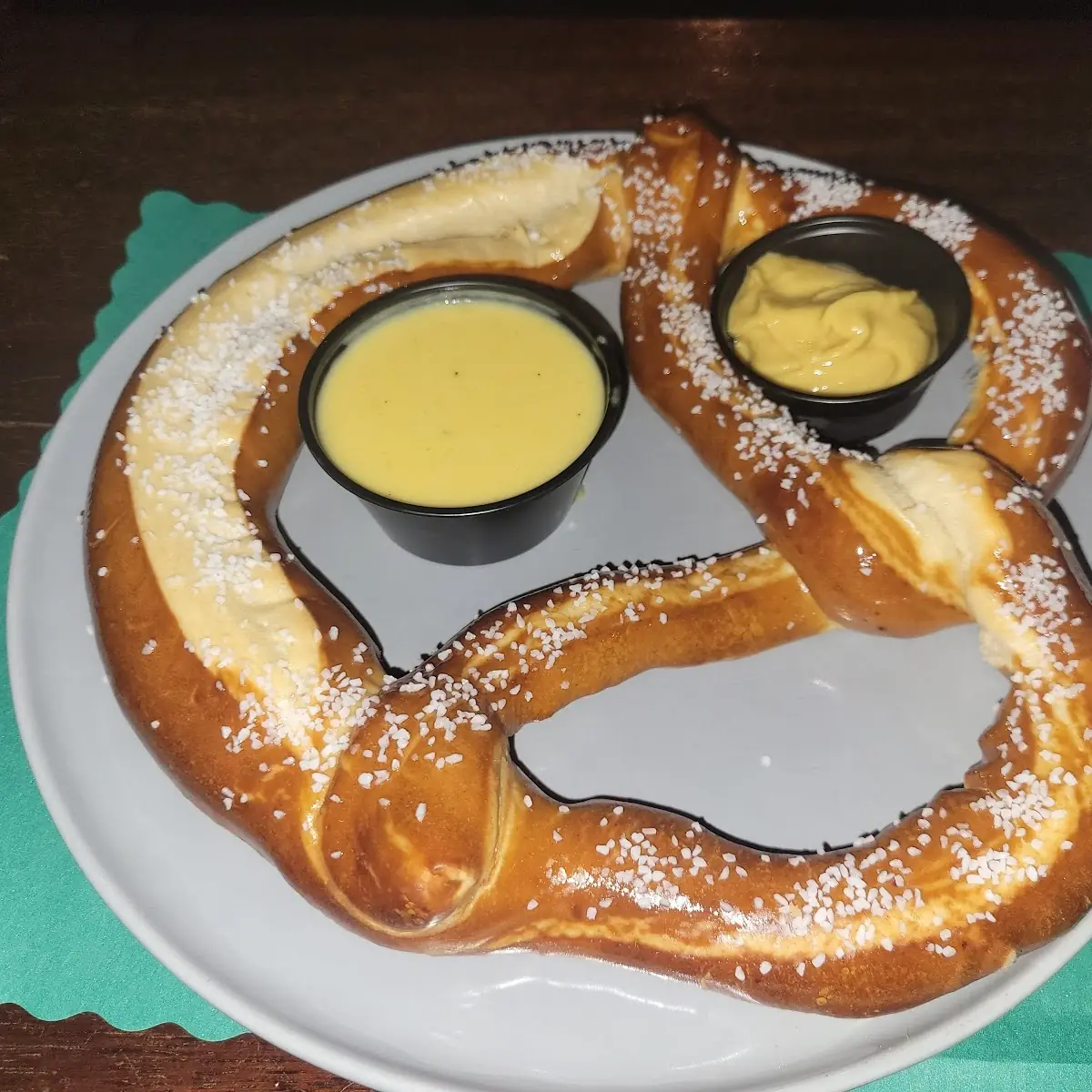 Jumbo Pretzel