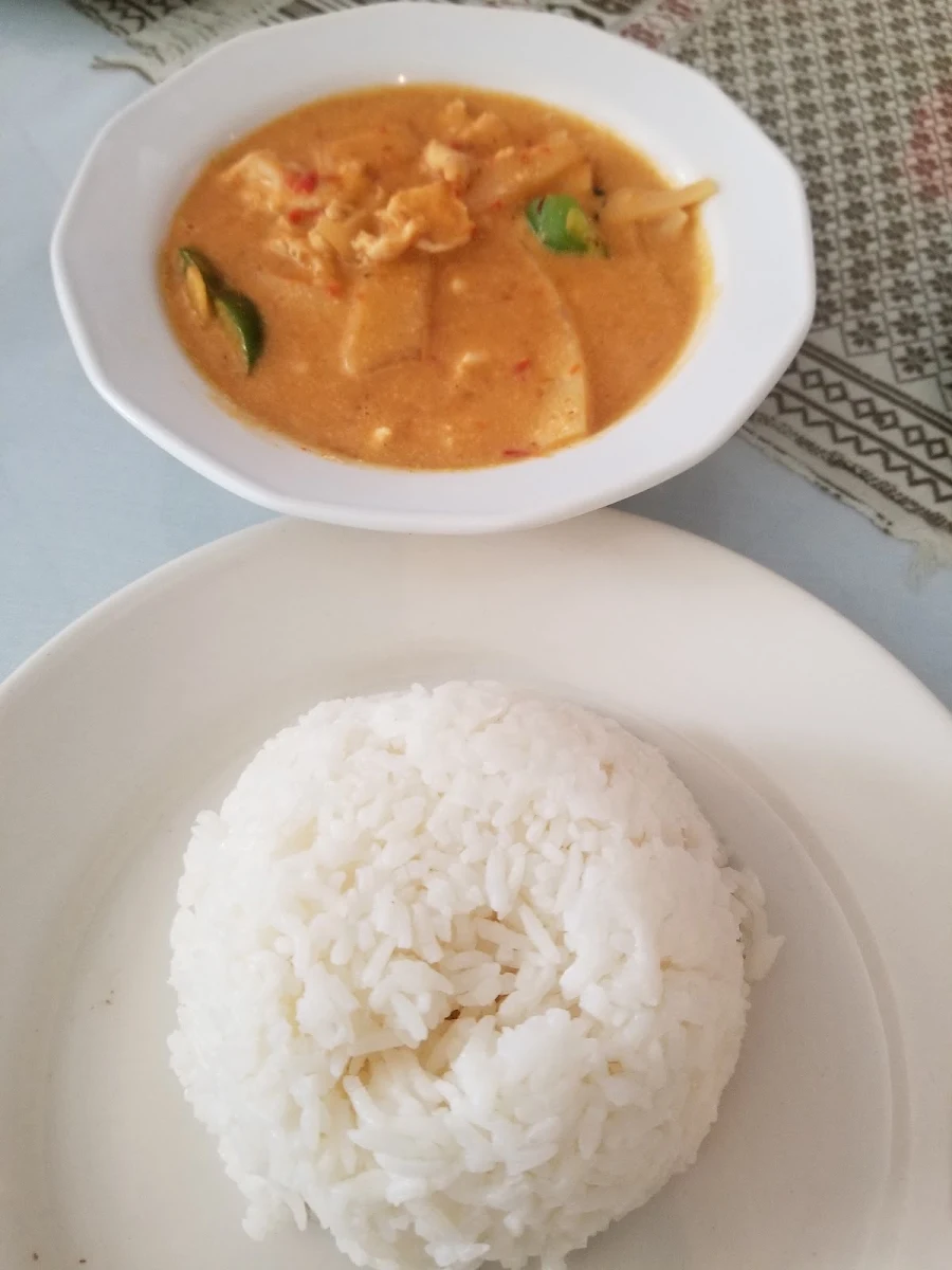 1 Red Curry Chicken