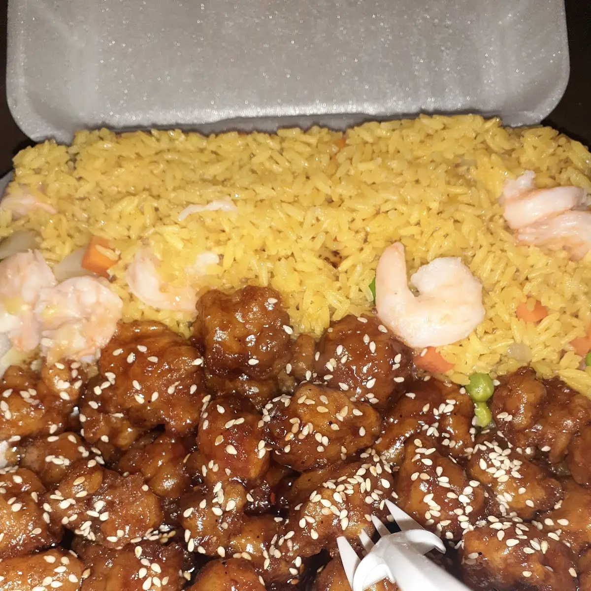 S6 Sesame Shrimp or Beef