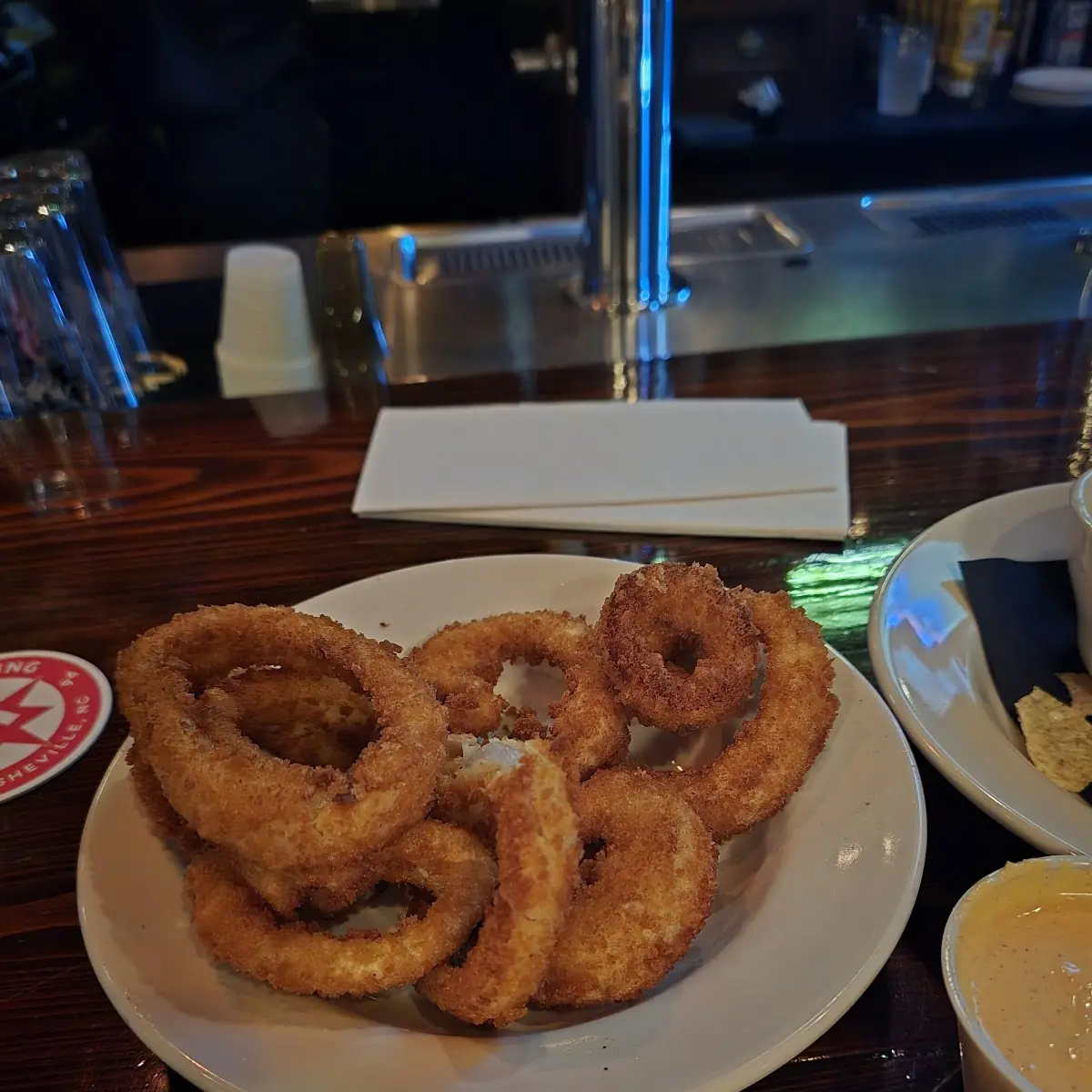 Black & Tan Onion Rings