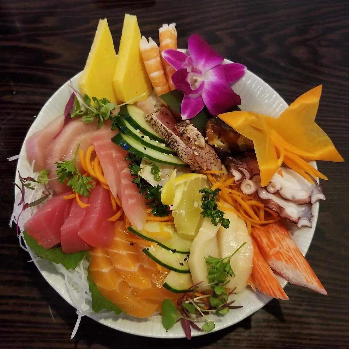 Sashimi Deluxe