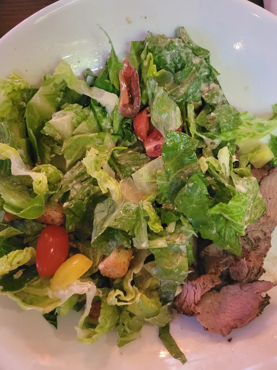 Cesar Salad with Steak