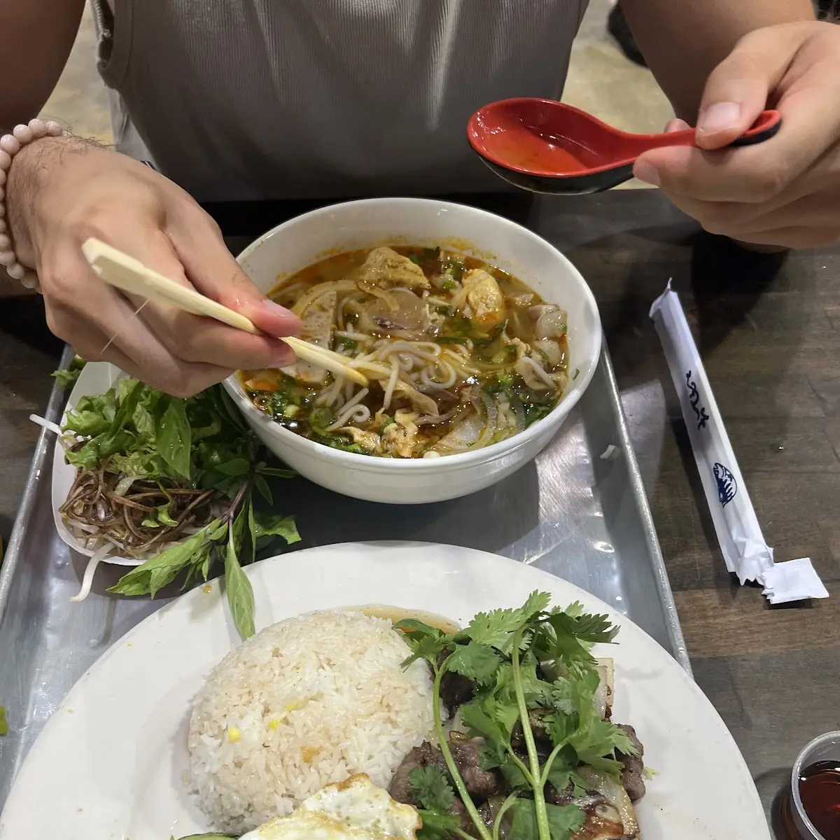 Rice with Grilled Chicken & Egg Com GA Nuong Trung