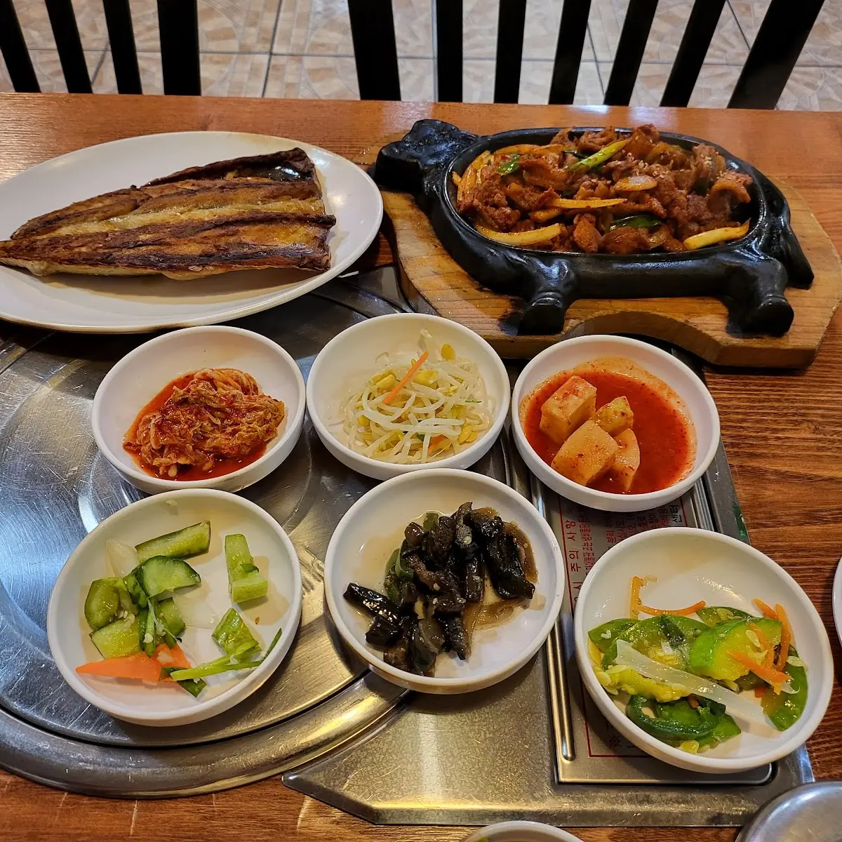 Beef Bulgogi and Fried Mackerel