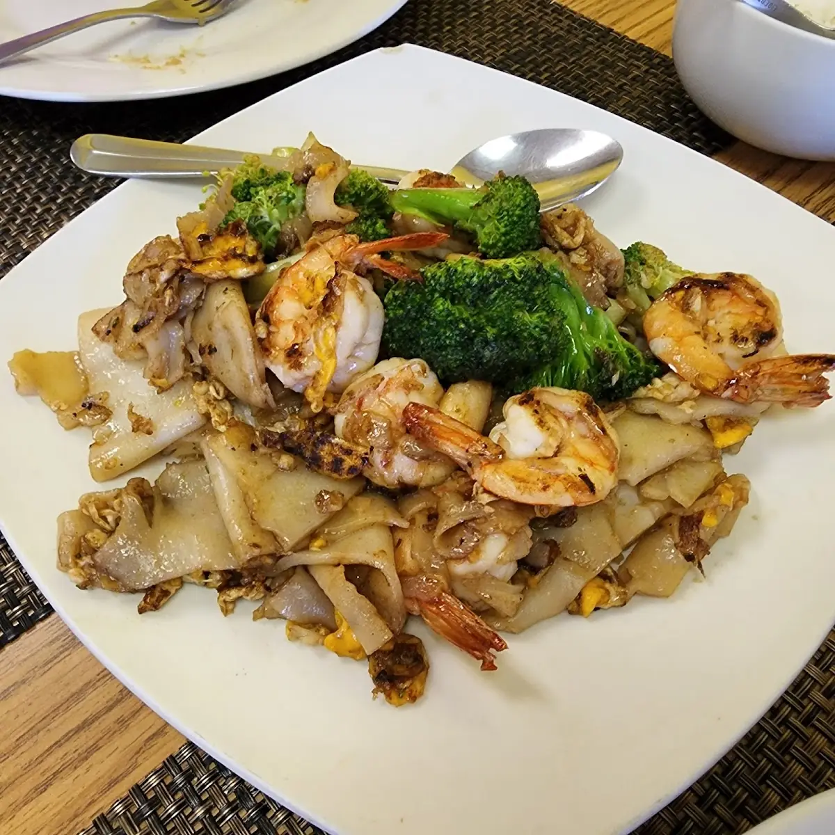 Pad See EW with Shrimp