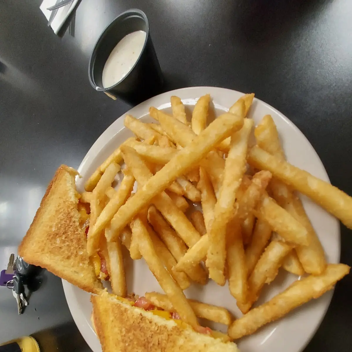 Grilled Cheese and Tomato