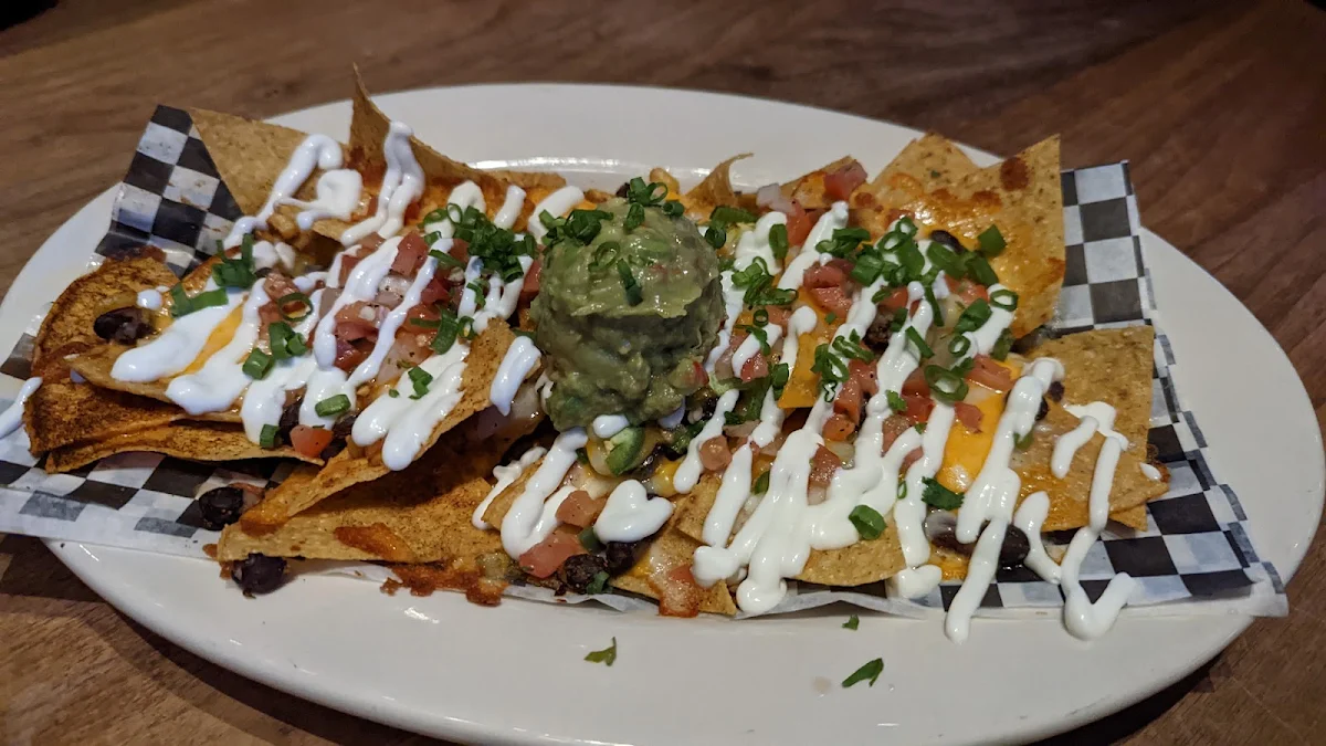 Chips and Guacamole, Browns Socialhouse Ridgecrest