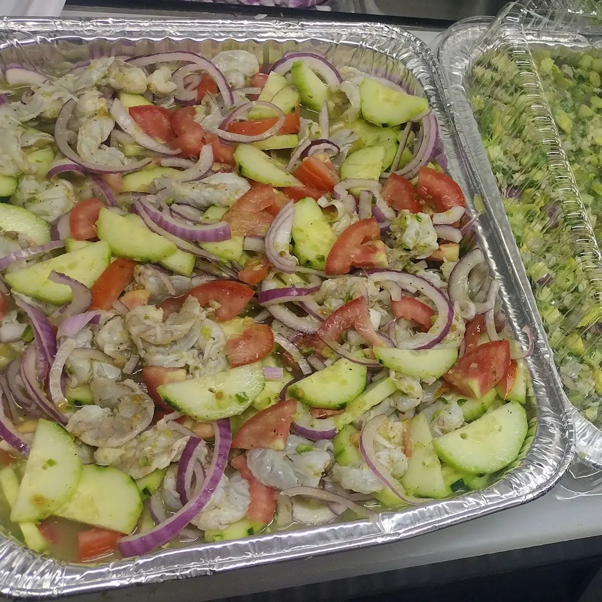 Charolas de Ceviche Casero Y Aguachile Verde