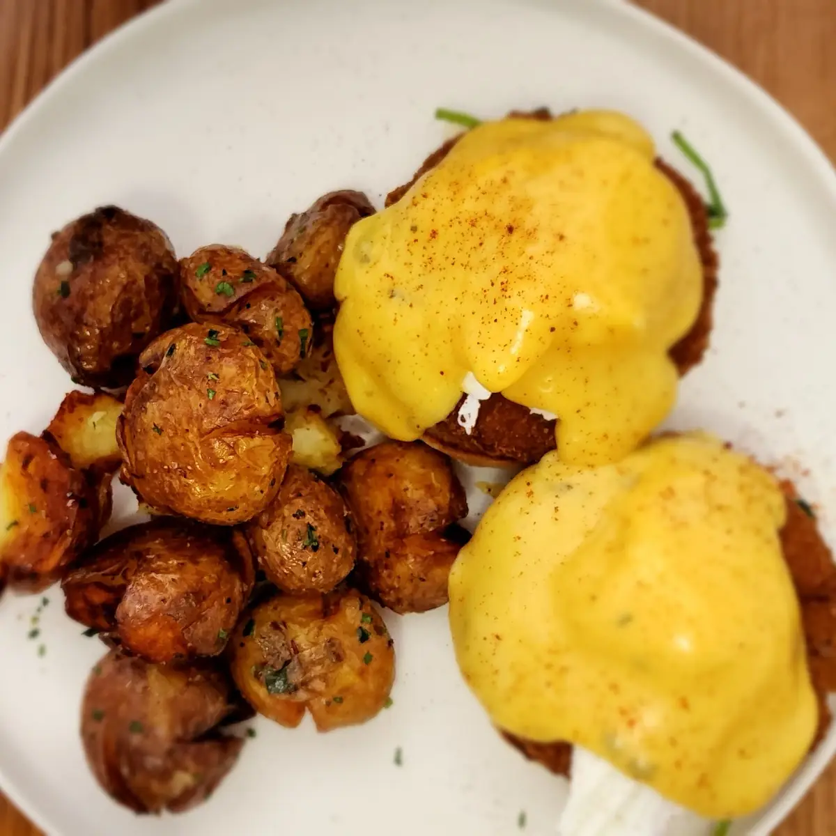 Crab Cake Benedict