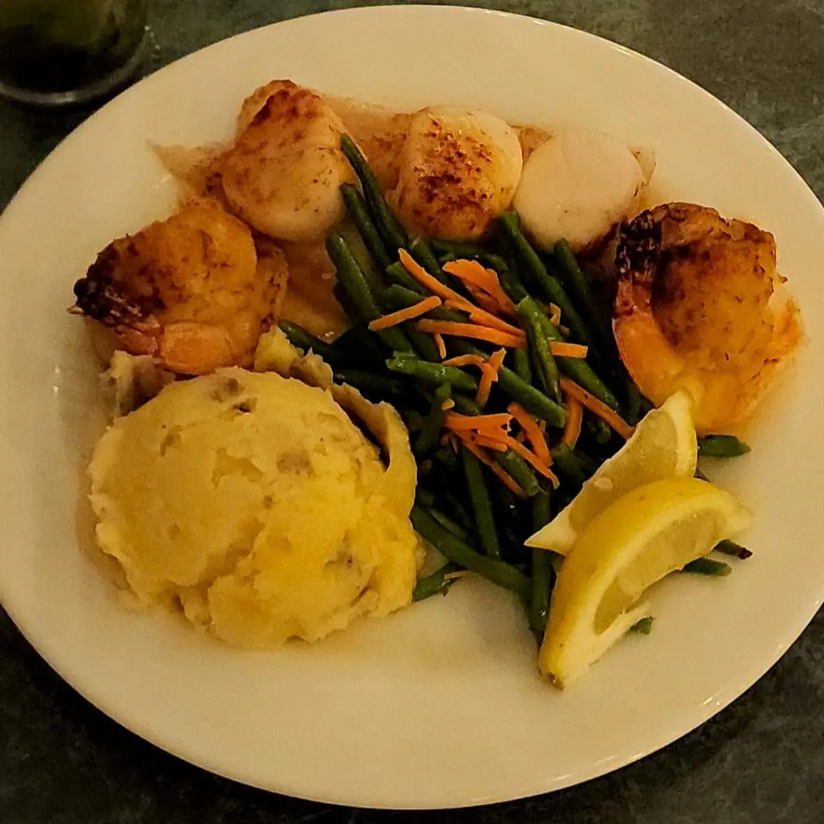 Broiled Seafood Combo