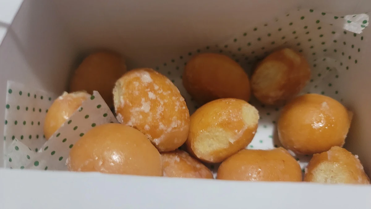 Doughnut Holes