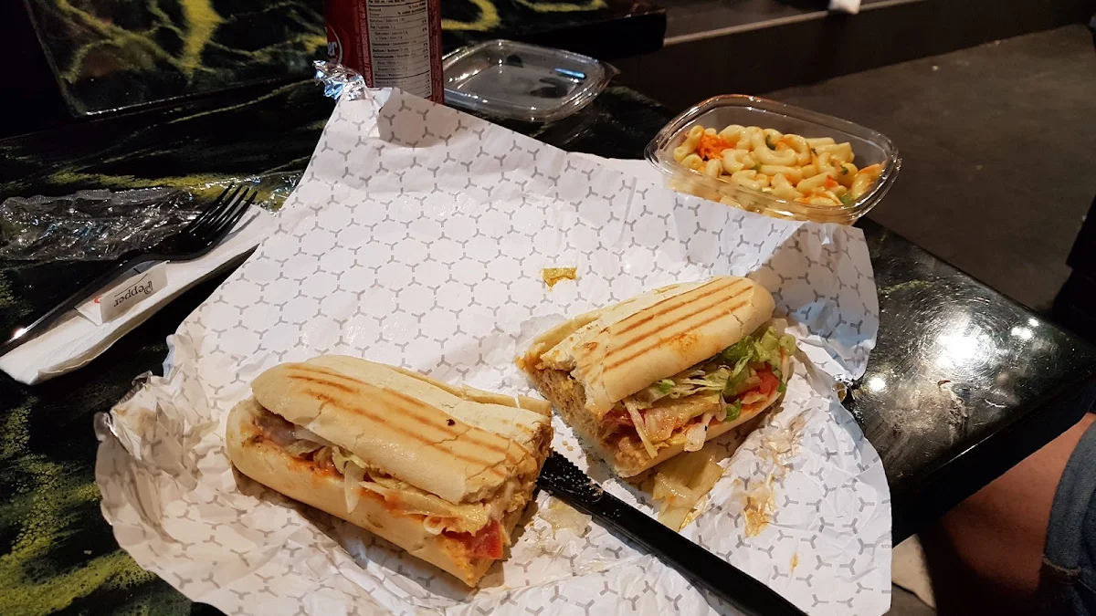 Spicy Chicken Sandwich, Joes Panini 24h