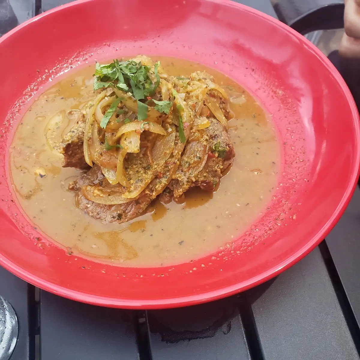 Bistec Encebollado