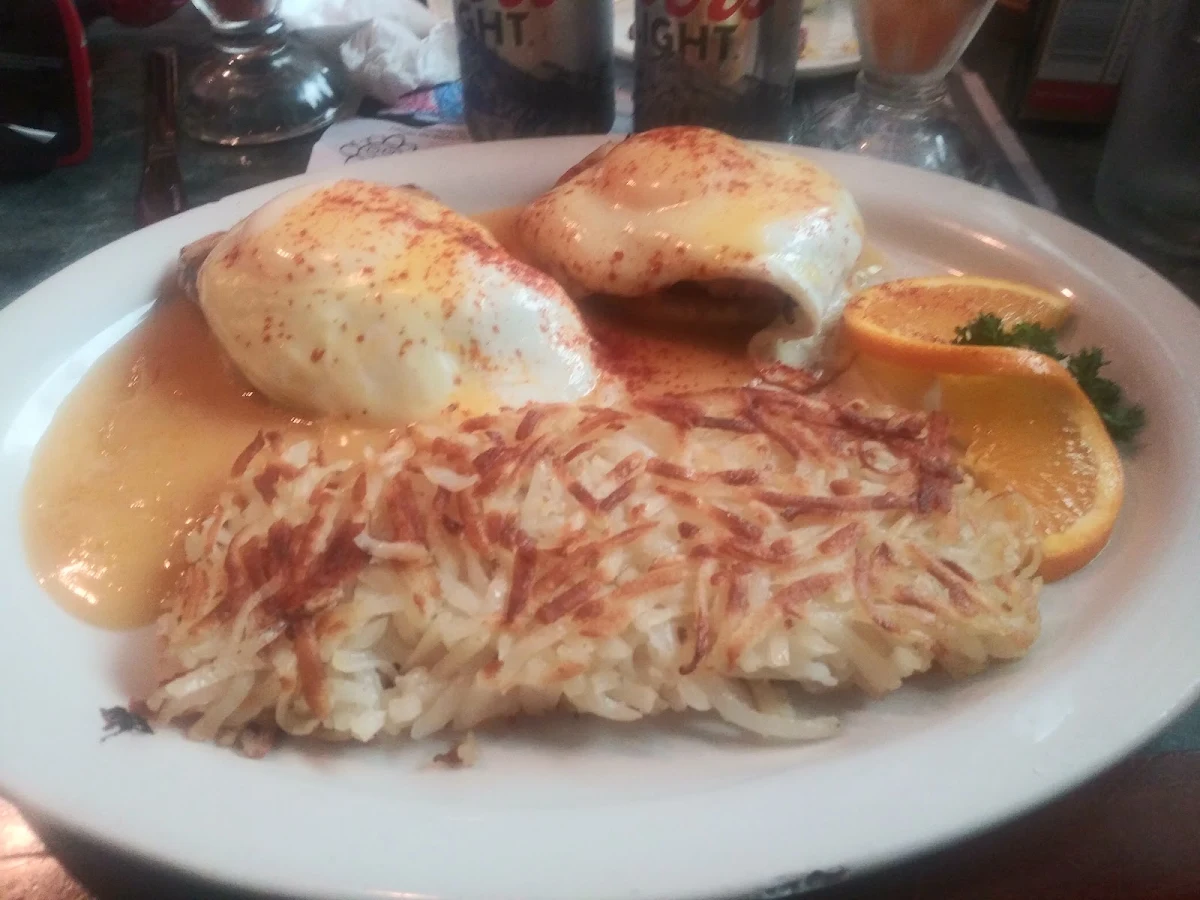 Eggs Benedict