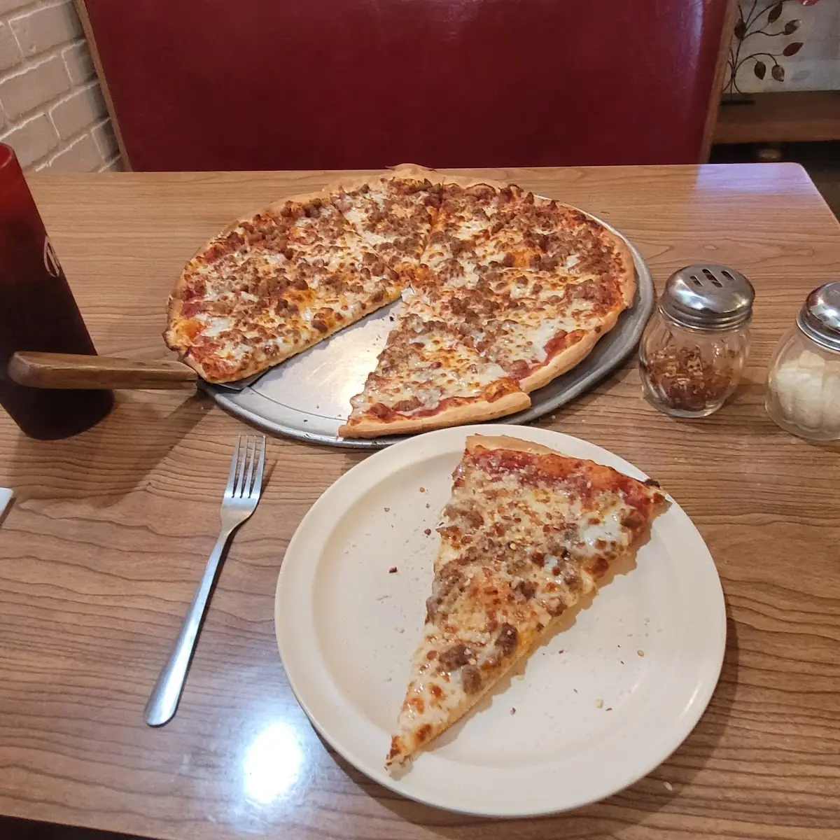 Thin Beef Pizza