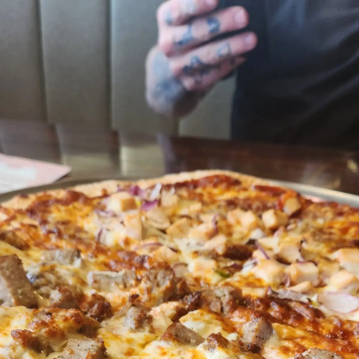 Meatball Lasagna Pizza